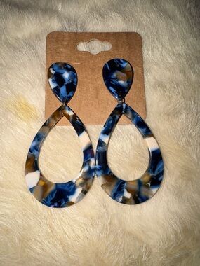 Blue Multi Color Marbled Teardrop Resin Earrings NEW